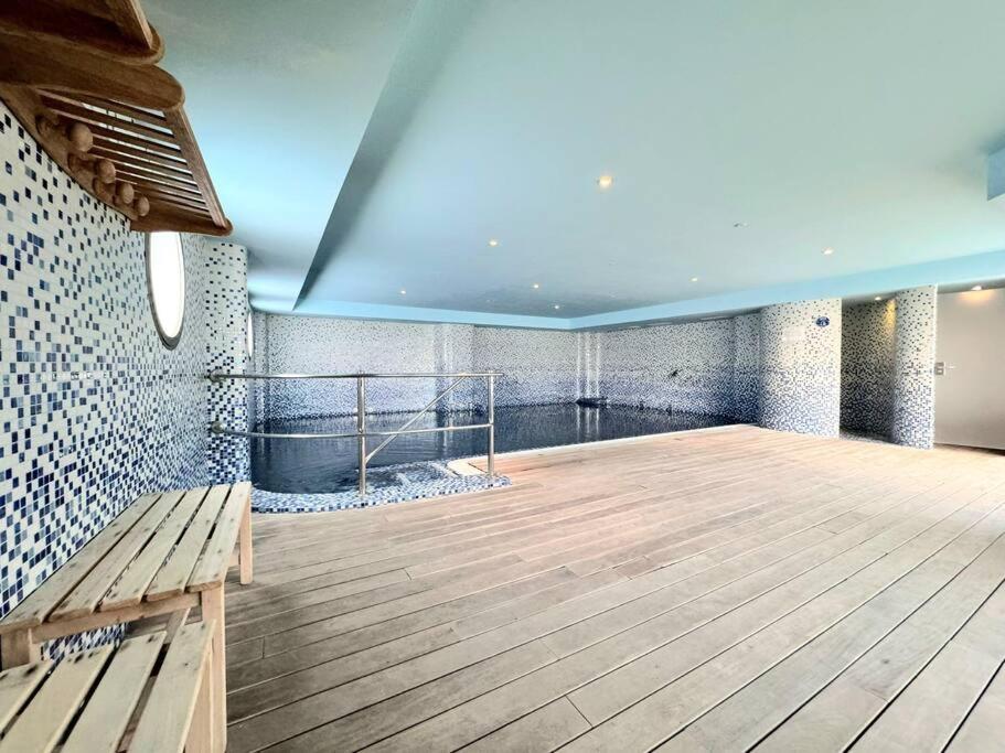 Suite Delphine By Calpitality Exteriér fotografie